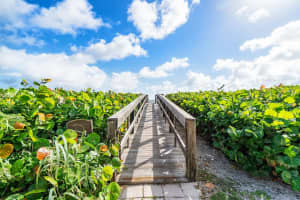 5827 N Ocean Blvd C1, Ocean Ridge, FL 33435, Sold 04/22/21