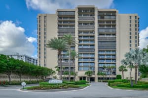 4748 S Ocean Blvd, Highland Beach, FL 33487, Sold 07/30/21