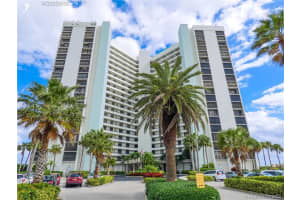 9650 S Ocean Dr, Jensen Beach, FL 34957, Sold 02/24/21