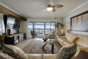 1868 SW Palm City Rd, Stuart, FL 34994, Sold 02/25/21