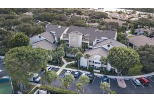 323 Oak Harbour Dr, Juno Beach, FL 33408, Sold 03/18/21
