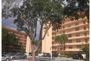 14527 Bonaire Blvd, Delray Beach, FL 33446, Sold 04/02/21