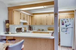 1170 6th Ave, Vero Beach, FL 32960, Sold 02/09/21