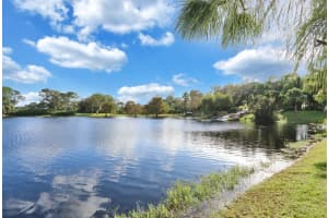7435 SE Fiddlewood Ln, Hobe Sound, FL 33455, Sold 01/28/21