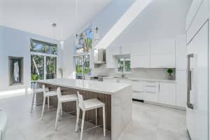 6110 N Ocean Blvd, Ocean Ridge, FL 33435, Sold 03/17/21