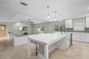 12298 Sawgrass Ct, Wellington, FL 33414, Sold 03/15/21