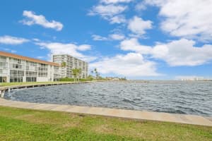 2936 Lake Shore Dr, Riviera Beach, FL 33404, Sold 04/08/21