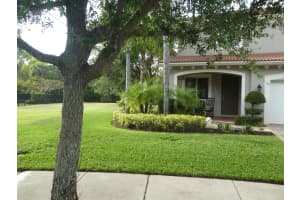 6715 Bulrush Ct, Greenacres, FL 33413, Sold 12/28/20