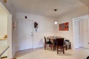 490 NW 20th St, Boca Raton, FL 33431, Sold 03/26/21