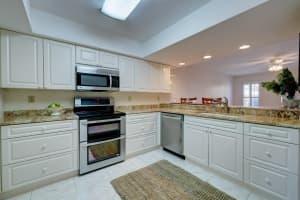 2898 SE Fairway W, Stuart, FL 34997, Sold 02/24/21