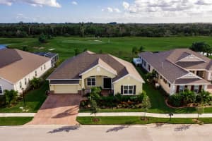 7205 E Village Square, Vero Beach, FL 32966, Sold 01/20/21