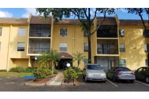 480 NW 20th St, Boca Raton, FL 33431, Sold 03/11/21