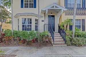 310 Tuxedo Ln, West Palm Beach, FL 33401, Sold 02/17/21