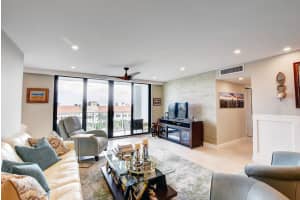 2860 S Ocean Blvd, Palm Beach, FL 33480, Sold 03/02/21