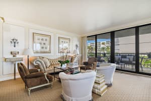 3250 S Ocean Blvd #203s, Palm Beach, FL 33480, Sold 06/29/21