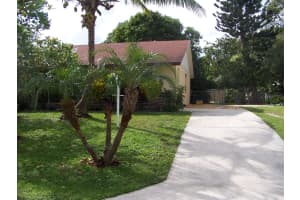 4482 SE Beaver Ln, Stuart, FL 34997, Sold 12/18/20