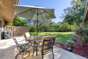 9032 SE Duncan St, Hobe Sound, FL 33455, Sold 02/26/21