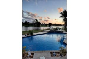 5310 Steven Rd, Boynton Beach, FL 33472, Sold 01/06/21