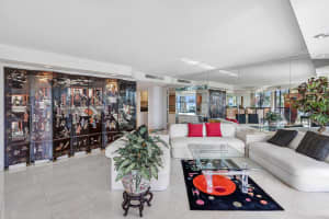 3140 S Ocean Blvd, Palm Beach, FL 33480, Sold 02/01/21