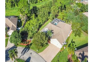 MLS# R10674773, Vero Beach, Florida 32962