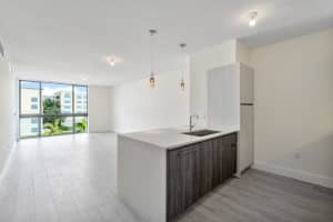 111 SE 1st Ave, Delray Beach, FL 33444, Sold 03/31/21