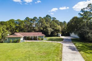 5005 SW 61st Dr, Palm City, FL 34990, Sold 02/01/21