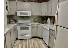 3587 La Playas Ct, Greenacres, FL 33463, Sold 04/12/21