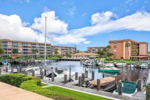 910 Dogwood Dr, Delray Beach, FL 33483, Sold 05/10/21