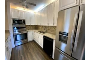 702 Miramar Ln, Palm Beach Gardens, FL 33410, Sold 05/27/21