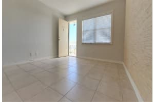 MLS# R10674938, West Palm Beach, Florida 33405