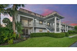 1271 SE Parkview Pl, Stuart, FL 34994, Sold 12/30/20