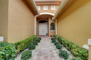 9386 Isles Cay Dr, Delray Beach, FL 33446, Sold 03/12/21