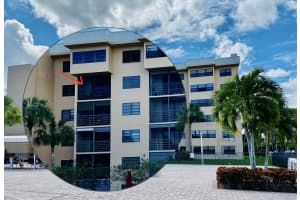4640 Lucerne Lakes Blvd W, Lake Worth, FL 33467, Sold 03/10/21