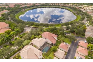 8015 Murano Cir, Palm Beach Gardens, FL 33418, Sold 02/05/21