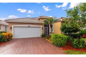 1624 Ballantrae Blvd N, Port St. Lucie, FL 34952, Sold 01/20/21