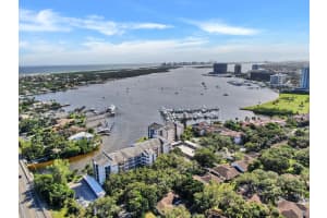 MLS# R10675079, North Palm Beach, Florida 33408