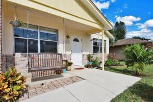 131 Stillwater Cir, Jupiter, FL 33458, Sold 02/12/21