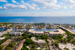 555 Banyan Tree Ln, Delray Beach, FL 33483, Sold 03/10/21