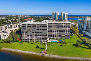 356 Golfview Rd, North Palm Beach, FL 33408, Sold 04/27/21