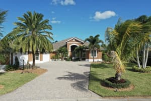 MLS# R10675383, Vero Beach, Florida 32968
