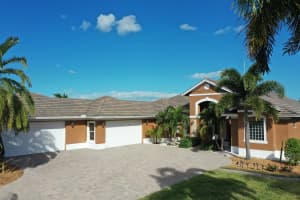 MLS# R10675383, Vero Beach, Florida 32968