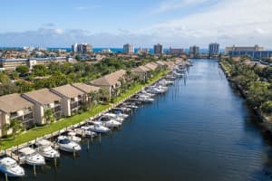 210 Captains Walk, Delray Beach, FL 33483, Sold 01/29/21