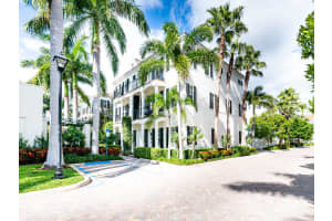 134 Madison Ln, Delray Beach, FL 33444, Sold 01/26/21
