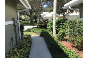 2392 SW Foxpoint Way, Palm City, FL 34990, Sold 03/31/21