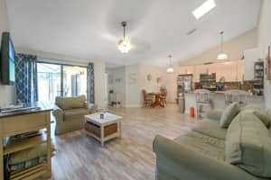 5309 Eagle Lake Dr, Palm Beach Gardens, FL 33418, Sold 05/11/21
