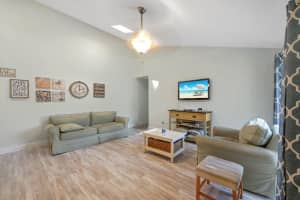 5309 Eagle Lake Dr, Palm Beach Gardens, FL 33418, Sold 05/11/21