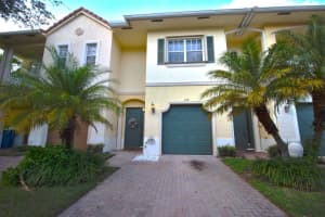 104 Via Emilia, Royal Palm Beach, FL 33411, Sold 12/30/20