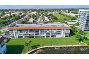 2936 Lake Shore Dr, West Palm Beach, FL 33404, Sold 01/15/21
