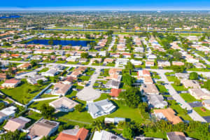 8106 NW 94th Ln, Tamarac, FL 33321, Sold 02/17/21