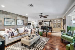 350 SW 13th St, Boca Raton, FL 33432, Sold 01/29/21